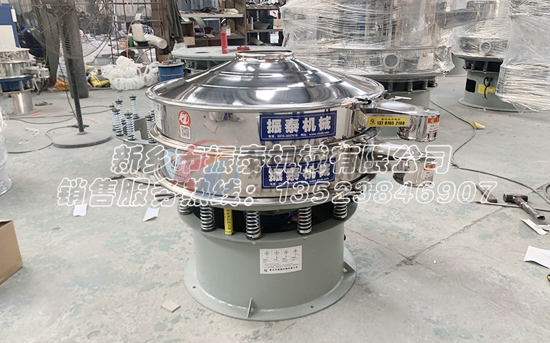 突破性篩分技術(shù)：電池黑粉三次元振動篩的應(yīng)用革新